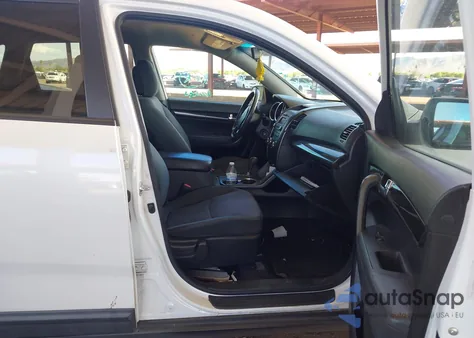 2013 Kia Sorento Lx z USA, uszkodzony, nr VIN 5XYKT3A18DG391360